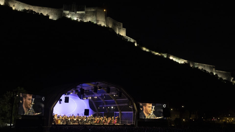 sonorisation par espace concept du concert d'ouverture festival musique besancon geom6 nexo retour musiciens