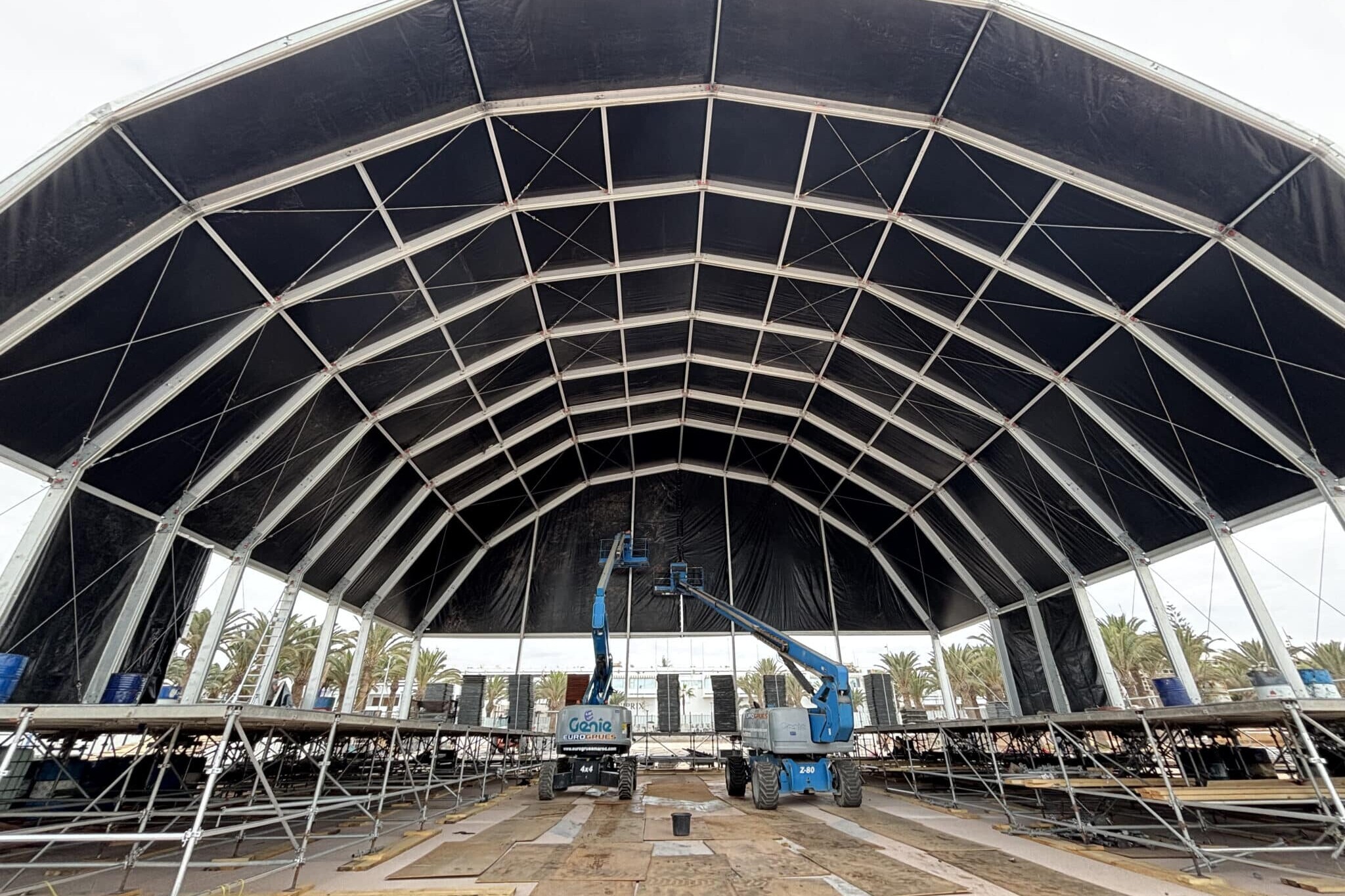 installation couverture scénique espace concept festival timitar agadir